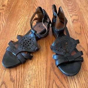 Sofft black leather wedges - used - 7.5w size
